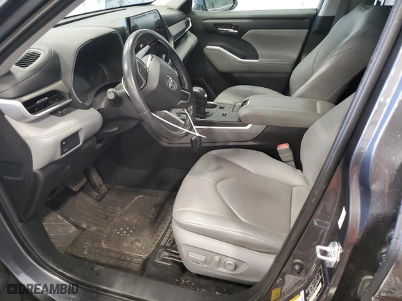 2020 Toyota Highlander XLE with VIN 5TDHZRAH2LS013609, listed as a Copart auction lot 84092874 with 53,601 mi miles and Salvage Title. Bid and sale history available at carsss.com. Image 7.