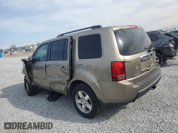 2011 Honda Pilot EX with VIN 5FNYF3H46BB037973, listed as a Copart auction lot 89361305 with 208,568 mi miles and Salvage Title. Bid and sale history available at carsss.com. Image 2.