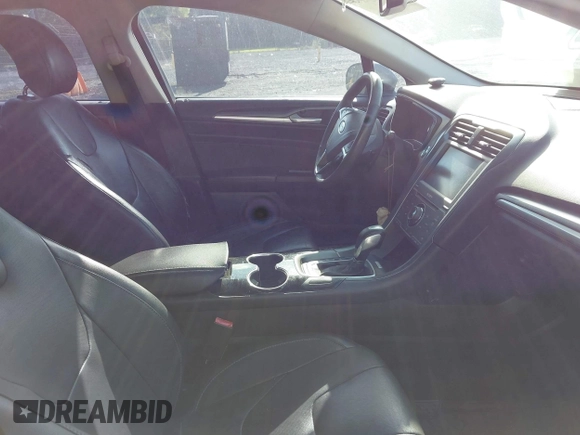 2014 Ford Fusion Titanium with VIN 3FA6P0K98ER197482, listed as a IAAI auction lot 42251293 with 165,520 mi miles and . Bid and sale history available at DreamBid. Image 5.