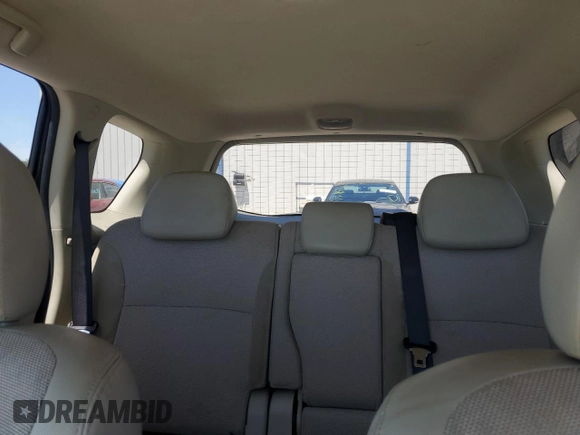 2010 Mitsubishi Outlander SE z VIN JA4AS3AW3AZ004523, wystawiony jako Copart lot #52864695 z przebiegiem 133 500 mil mil oraz Szkoda całkowita • Salvage title. Historia ofert i sprzedaży dostępna na DreamBid. Obrazek 10.