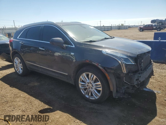 2017 Cadillac XT5 Premium Luxury AWD z VIN 1GYKNERS6HZ218926, wystawiony jako Copart lot #53151465 z przebiegiem 87 244 mil mil oraz Szkody całkowita. Historia ofert i sprzedaży dostępna na DreamBid. Obrazek 4.