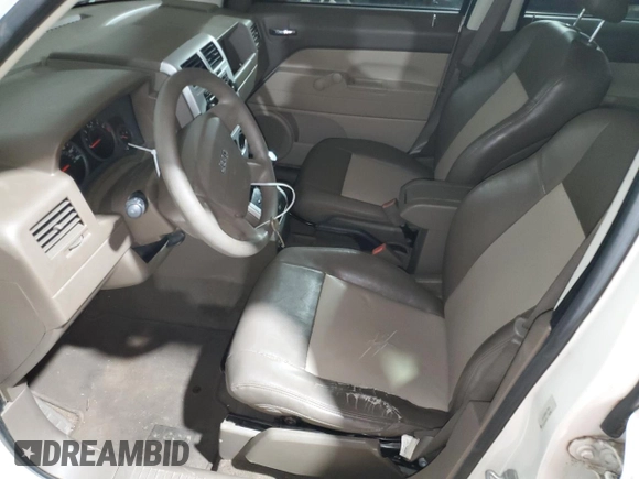 2008 Jeep Patriot Sport with VIN 1J8FT28008D773064, listed as a Copart auction lot 85144074 with 156,951 mi miles and Clean title. Bid and sale history available at DreamBid. Image 7.