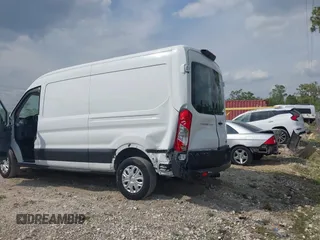 2019 Ford Transit with VIN 1FTYR2CM8KKA88497, listed as a IAAI auction lot 38875548 with 34,137 mi miles. Bid and sale history available at carsss.com. Image 6.
