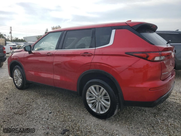 2024 Mitsubishi Outlander ES with VIN JA4J3UA82RZ042924, listed as a Copart auction lot 77023364 with 7,465 mi miles and Non Repairable. Bid and sale history available at carsss.com. Image 2.