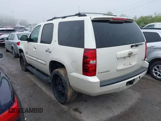 2008 Chevrolet Tahoe 3LT with VIN 1GNFC13008R226072, listed as a IAAI auction lot 42158023 with 276,281 mi miles and . Bid and sale history available at DreamBid. Image 3.