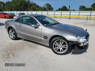 2007 Mercedes-Benz SL 550 z VIN WDBSK71F87F124375, wystawiony jako Copart lot #55126305 z przebiegiem 48 777 mil mil oraz Szkoda całkowita • Salvage title. Historia ofert i sprzedaży dostępna na DreamBid. Obrazek 4.