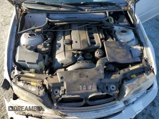 2005 BMW 3 Series 325Ci with VIN WBABW33415PL37084, listed as a Copart auction lot 82870094 with 208,216 mi miles and Salvage Title. Bid and sale history available at carsss.com. Image 12.