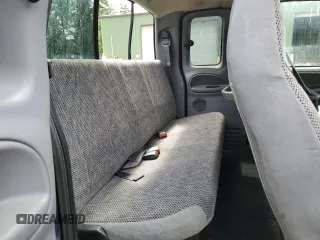 2000 Dodge 2500 z VIN 3B7KC2360YG146577, wystawiony jako Copart lot #57868995 z przebiegiem 360 637 mil mil oraz Tytuł czysty. Historia ofert i sprzedaży dostępna na DreamBid. Obrazek 10.