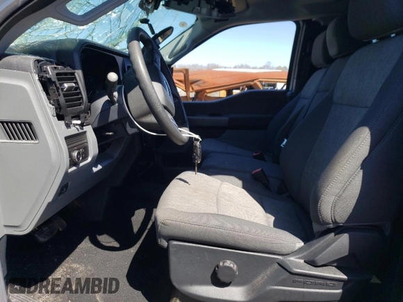 2023 Ford F-350 с VIN 1FT8X3BA8PED14174, выставлен на аукционе Copart как лот 49253055 с пробегом 18 153 миль миль и Списание • Salvage title. История ставок и продаж доступна на DreamBid. Изображение 7.