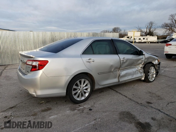2012 Toyota Camry XLE z VIN 4T1BD1FK5CU046816, wystawiony jako Copart lot #52141865 z przebiegiem 242 479 mil mil oraz Szkoda całkowita • Salvage title. Historia ofert i sprzedaży dostępna na DreamBid. Obrazek 3.