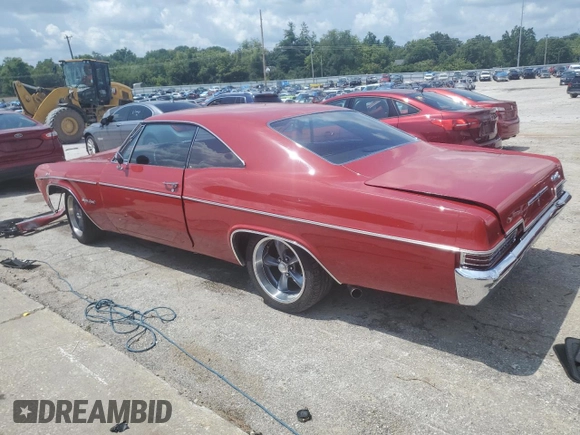 1966 Chevrolet Impala z VIN 168376S225648, wystawiony jako Copart lot #64596575 z przebiegiem 7 114 mil mil oraz Szkoda całkowita • Salvage title. Historia ofert i sprzedaży dostępna na DreamBid. Obrazek 2.