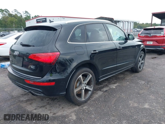 2015 Audi Q5 Premium Plus with VIN WA1DGAFP0FA124936, listed as a IAAI auction lot 40506289 with 38,134 mi miles. Bid and sale history available at carsss.com. Image 4.