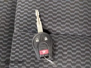 2015 Nissan Note S Plus z VIN 3N1CE2CP7FL391617, wystawiony jako IAAI lot #41724967 z przebiegiem 88 616 mil mil oraz . Historia ofert i sprzedaży dostępna na DreamBid. Obrazek 11.