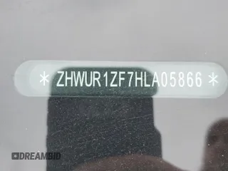 2017 Lamborghini Huracan LP 610-4 с VIN ZHWUR1ZF7HLA05866, выставлен на аукционе Copart как лот 44950255 с пробегом 18 205 миль миль и Списание • Salvage title. История ставок и продаж доступна на DreamBid. Изображение 13.