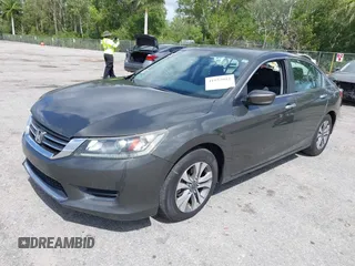 2014 Honda Accord LX z VIN 1HGCR2F39EA201009, wystawiony jako IAAI lot #41952012 z przebiegiem 104 403 mil mil oraz . Historia ofert i sprzedaży dostępna na DreamBid. Obrazek 18.