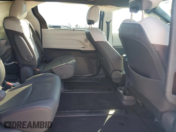 2021 Toyota Sienna XSE with VIN 5TDDRKEC8MS053408, listed as a Copart auction lot 43461845 with Not Provided miles and Salvage Title. Bid and sale history available at DreamBid. Image 11.