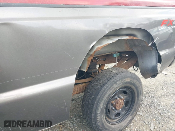 2006 Ford F-250 XL with VIN 1FTSX21P36EA75752, listed as a IAAI auction lot 42744712 with 274,774 mi miles and . Bid and sale history available at DreamBid. Image 6.