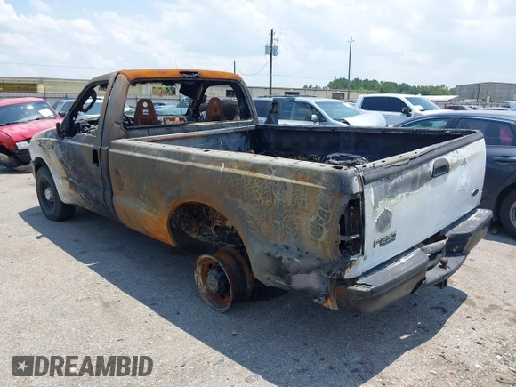 2003 Ford F-250 XL with VIN 1FTNF20L13EB95169, listed as a IAAI auction lot 40022835 with Not provided miles and . Bid and sale history available at DreamBid. Image 3.