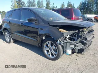 2014 Ford Escape SE with VIN 1FMCU9G9XEUB01861, listed as a IAAI auction lot 42096150 with 141,853 mi miles. Bid and sale history available at carsss.com. Image 1.