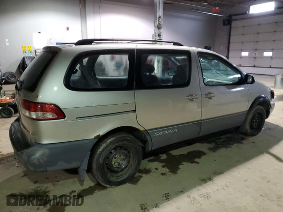 2003 Toyota Sienna CE with VIN 4T3ZF19CX3U513118, listed as a Copart auction lot 49241275 with 326,321 mi miles and Non Repairable. Bid and sale history available at carsss.com. Image 3.