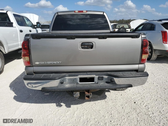 2007 Chevrolet Silverado 1500 Classic LS with VIN 2GCEC13V271180834, listed as a Copart auction lot 77354484 with 0 mi miles and Salvage Title. Bid and sale history available at carsss.com. Image 6.