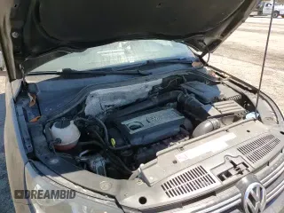 2017 Volkswagen Tiguan Wolfsburg Edition с VIN WVGRV7AX2HK011414, выставлен на аукционе Copart как лот 69653015 с пробегом 97 194 миль миль и Списание • Salvage title. История ставок и продаж доступна на DreamBid. Изображение 16.