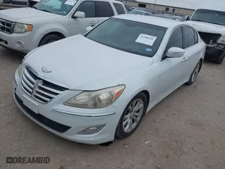 2013 Hyundai Genesis 3.8L with VIN KMHGC4DD5DU243646, listed as a IAAI auction lot 41598641 with 196,229 mi miles. Bid and sale history available at carsss.com. Image 17.