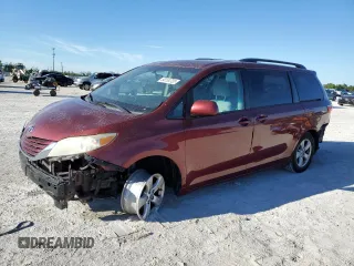 2016 Toyota Sienna LE AAS with VIN 5TDKK3DC7GS692855, listed as a Copart auction lot 50134735 with 202,252 mi miles and Salvage Title. Bid and sale history available at carsss.com. Image 1.