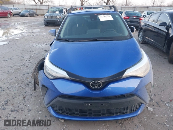 2020 Toyota C-HR LE with VIN JTNKHMBX8L1078376, listed as a IAAI auction lot 41199310 with 95,526 mi miles. Bid and sale history available at carsss.com. Image 12.