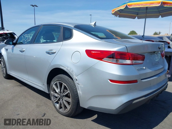 2019 Kia Optima LX with VIN 5XXGT4L3XKG355357, listed as a IAAI auction lot 41835587 with 70,802 mi miles. Bid and sale history available at carsss.com. Image 3.