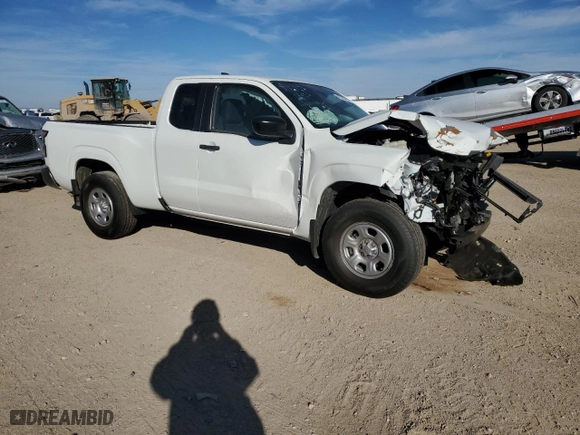 2024 Nissan Frontier S with VIN 1N6ED1CL5RN674826, listed as a Copart auction lot 42383695 with 541 mi miles and Salvage Title. Bid and sale history available at carsss.com. Image 4.
