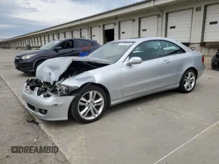 2006 Mercedes-Benz CLK 350 z VIN WDBTJ56JX6F167526, wystawiony jako Copart lot #57222425 z przebiegiem 100 397 mil mil oraz Szkoda całkowita • Salvage title. Historia ofert i sprzedaży dostępna na DreamBid. Obrazek 1.