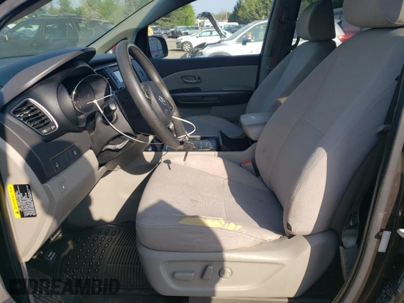2016 Kia Sedona LX with VIN KNDMB5C16G6182517, listed as a Copart auction lot 55038605 with 196,498 mi miles and Clean Title. Bid and sale history available at carsss.com. Image 7.