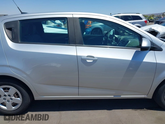 2014 Chevrolet Sonic LS with VIN 1G1JA6SH1E4135729, listed as a IAAI auction lot 42169273 with 74,969 mi miles and . Bid and sale history available at DreamBid. Image 13.