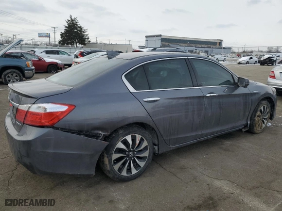 2014 Honda Accord Hybrid with VIN 1HGCR6F31EA003788, listed as a Copart auction lot 45807665 with 179,288 mi miles and Salvage Title. Bid and sale history available at carsss.com. Image 3.