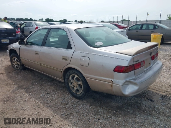 1998 Toyota Camry LE с VIN 4T1BG22K8WU337026, выставлен на аукционе IAAI как лот 42298457 с пробегом Не указан миль и . История ставок и продаж доступна на DreamBid. Изображение 3.