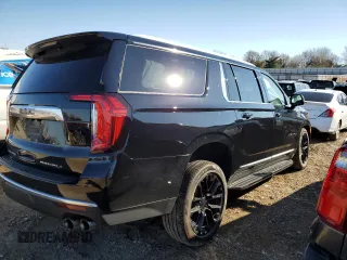 2021 GMC Yukon XL Denali with VIN 1GKS2JKL8MR448914, listed as a Copart auction lot 77871723 with 0 mi miles and Salvage Title. Bid and sale history available at carsss.com. Image 3.