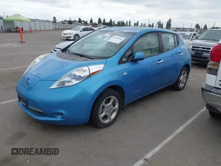 2012 Nissan LEAF SL with VIN JN1AZ0CP0CT024663, listed as a IAAI auction lot 42136940 with 39,101 mi miles. Bid and sale history available at carsss.com. Image 2.