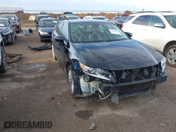 2016 Lexus ES with VIN 58ABK1GG9GU008567, listed as a IAAI auction lot 41652406 with 155,302 mi miles. Bid and sale history available at carsss.com. Image 1.