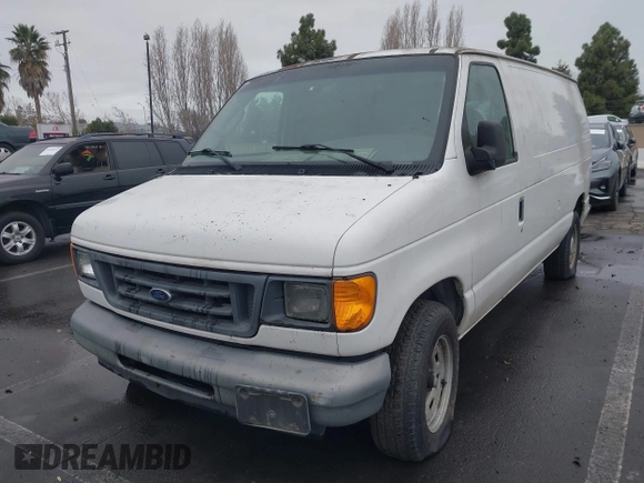 2004 Ford Econoline Cargo with VIN 1FTRE14W44HA43969, listed as a IAAI auction lot 41488289 with 268,097 mi miles. Bid and sale history available at carsss.com. Image 6.