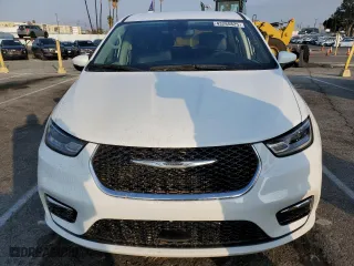 2023 Chrysler Pacifica Hybrid Touring L with VIN 2C4RC1L72PR592594, listed as a Copart auction lot 43285825 with 30,309 mi miles and Salvage Title. Bid and sale history available at carsss.com. Image 5.
