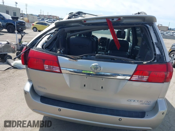 2004 Toyota Sienna XLE with VIN 5TDZA22C34S167544, listed as a IAAI auction lot 41936394 with 111,193 mi miles and . Bid and sale history available at DreamBid. Image 6.