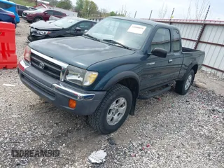 1998 Toyota Tacoma with VIN 4TAWN72N8WZ008439, listed as a IAAI auction lot 42000059 with 197,960 mi miles and . Bid and sale history available at DreamBid. Image 2.