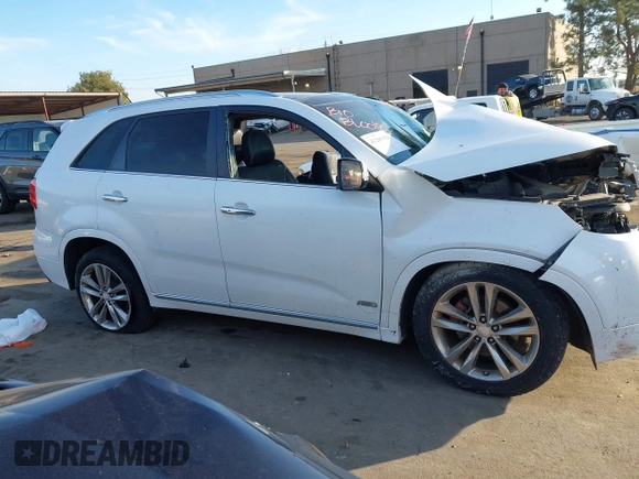 2015 Kia Sorento SX with VIN 5XYKWDA74FG655291, listed as a IAAI auction lot 41285425 with Not Provided miles. Bid and sale history available at carsss.com. Image 14.