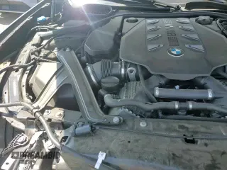 2024 BMW 7 Series 760i xDrive с VIN WBA33EJ04RCR05835, выставлен на аукционе Copart как лот 67634145 с пробегом 29 026 миль миль и Списание • Salvage title. История ставок и продаж доступна на DreamBid. Изображение 16.