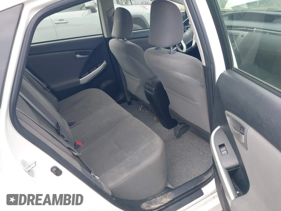 2014 Toyota Prius with VIN JTDKN3DP6E3055058, listed as a IAAI auction lot 42233555 with 133,718 mi miles and . Bid and sale history available at DreamBid. Image 8.