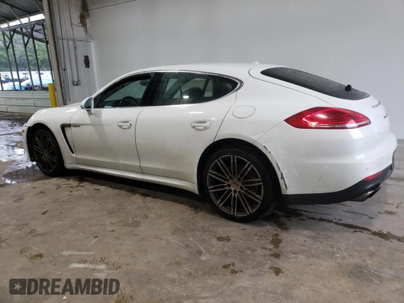 2014 Porsche Panamera S E-Hybrid with VIN WP0AD2A76EL044901, listed as a Copart auction lot 72330484 with 109,891 mi miles and Salvage title. Bid and sale history available at DreamBid. Image 2.