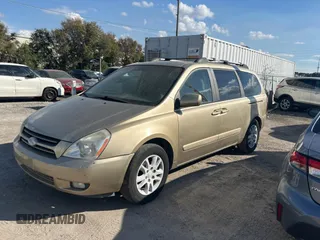 2008 Kia Sedona LX with VIN KNDMB233X86193585, listed as a Copart auction lot 45224365 with 251,187 mi miles and Clean Title. Bid and sale history available at carsss.com. Image 2.