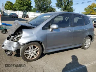 2007 Honda Fit Sport with VIN JHMGD38647S006667, listed as a Copart auction lot 71490344 with 140,402 mi miles and Salvage Title. Bid and sale history available at carsss.com. Image 1.