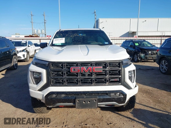 2023 GMC Canyon 4WD AT4X with VIN 1GTP6EEK4P1199532, listed as a IAAI auction lot 41027695 with 1 mi miles. Bid and sale history available at carsss.com. Image 11.